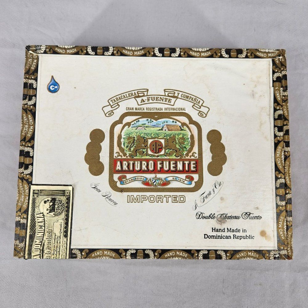 ARTURO FUENTE Double Chateau Wood Cigar Box Empty Dominican Republic Decor